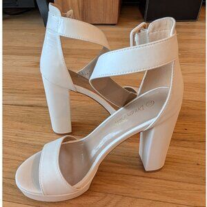 Dream Pairs White Platform Sandals